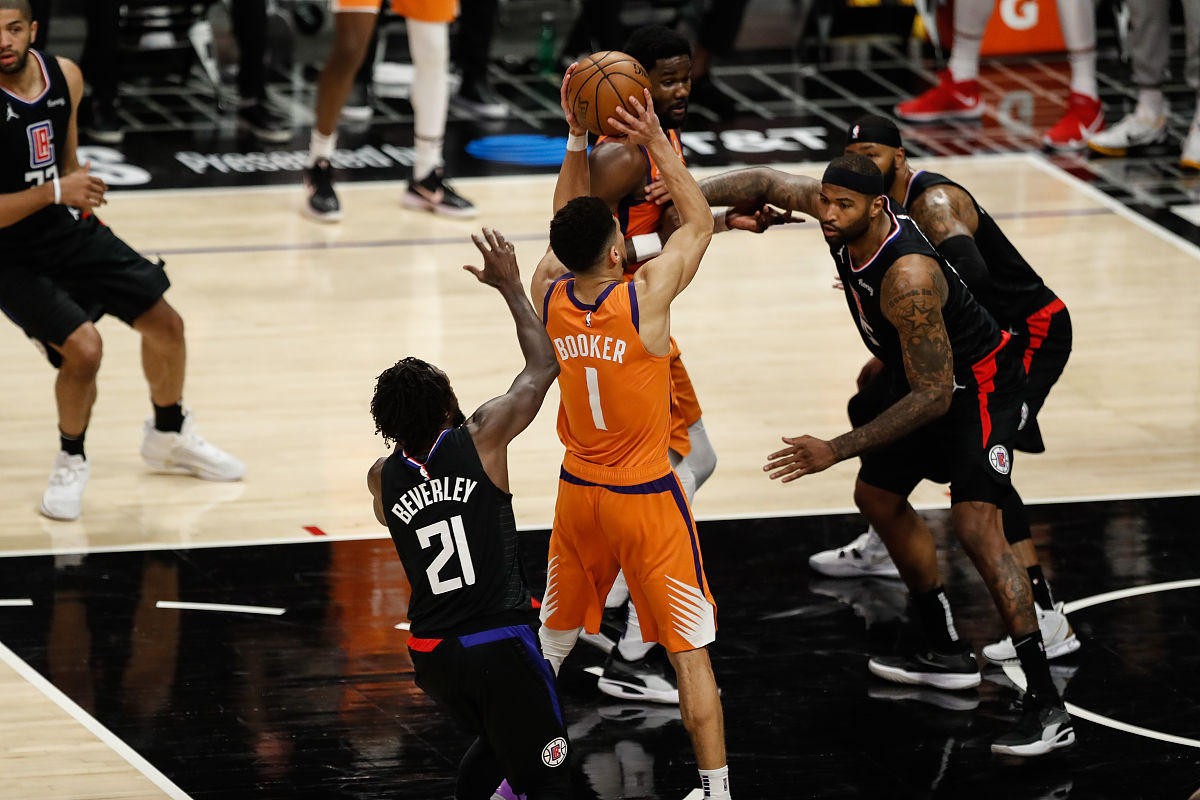 关于浓眉哥连续十场比赛得分超过刷新纪录，老鹰不断突破！气势如虹延续的信息-开云APP