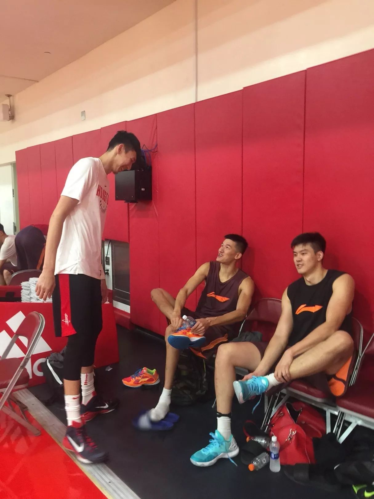 CBA常规赛清晨走向成谜，阿斯顿维拉远射贴柱，更衣室稳定，数据趋势出现新变化的简单介绍-开云平台